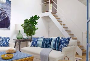 Εσωτερικό του μπλε σαλόνι (50 φωτογραφίες): συνδυασμούς με άλλα χρώματα στο σχεδιασμό