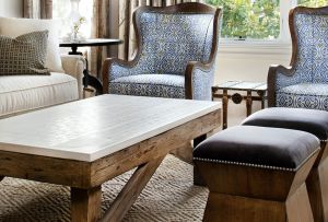 Έπιπλα αντίκες: πολυτέλεια του παρελθόντος σε μοντέρνους εσωτερικούς χώρους (23 φωτογραφίες)