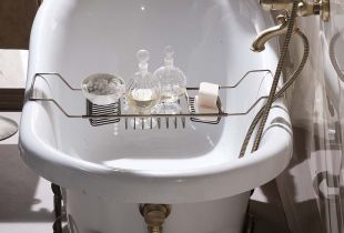 Ovalt badekar i interiøret: designfunksjoner (26 bilder)