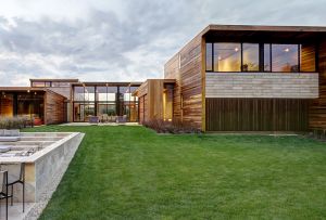 Σπίτια υψηλής τεχνολογίας (50 φωτογραφίες): μοντέρνα πολυτέλεια