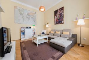 Ένα δωμάτιο Χρουστσόφ μπορεί να γίνει ένα άνετο σπίτι: οι επαγγελματίες συμβουλεύουν (79 φωτογραφίες)