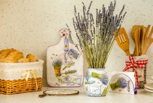 Διακόσμηση στο στυλ της Προβηγκίας: η τρέμουλο της άνεσης (24 φωτογραφίες)