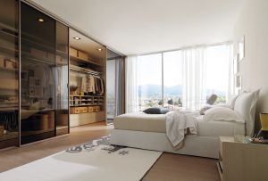 Σχεδιασμός του αποδυτηρίου στην κρεβατοκάμαρα: δημιουργία ενός χρήσιμου χώρου (23 φωτογραφίες)