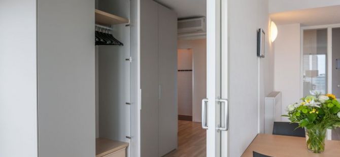 Garderobe i gangen - maksimal komfort på et minimum område (123 bilder)