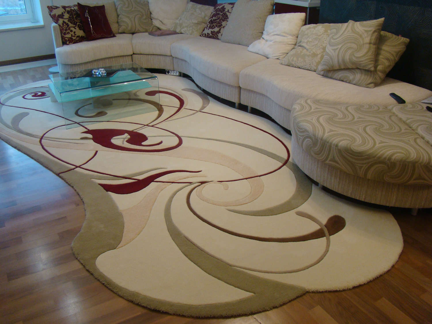 Teppe med mønster i stuen