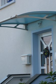 Σύγχρονη γάζα από μέταλλο και πολυανθρακικό