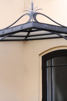 Styropordekor im Inneren des Hauses