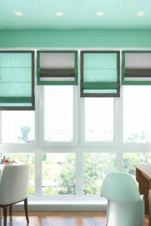 Χρώμα δυόσμου στην περιοχή εργασίας του σπιτιού