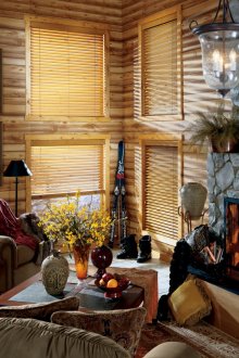 Μπαλκόνια μπαμπού στο σαλόνι