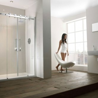 Απλό ντους στο μπάνιο