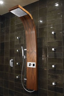 Ξύλινη κεφαλή ντους