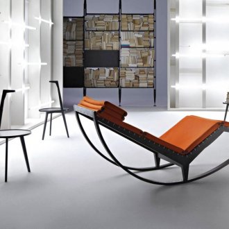 Αρχικό πορτοκαλί-μαύρο κουνιστό κάθισμα