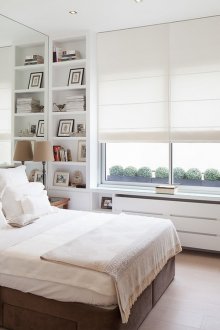 Καθρέφτης στο υπνοδωμάτιο