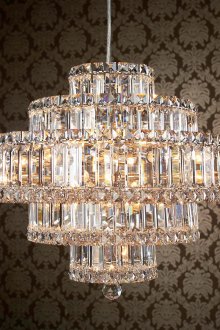 Όμορφος πολυέλαιος