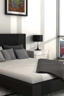 Μινιμαλισμό ασπρόμαυρη κρεβατοκάμαρα