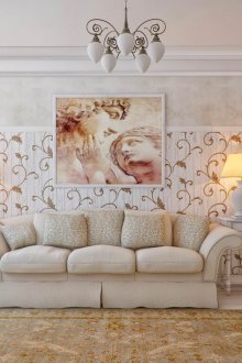 Ξύλινο στρώμα κρεβατιού σε στυλ provence