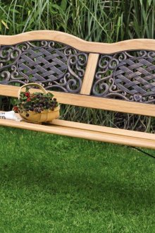 Χαρακτηριστικός πάγκος από ξύλο και μέταλλο