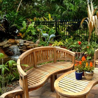 Ημικυκλικό κατάστημα