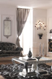 Κομψό γκρίζο και λευκό κλασικό σαλόνι