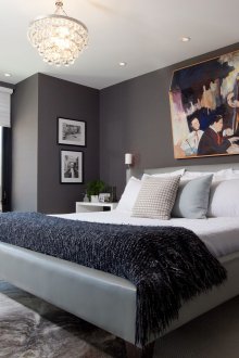 Λευκή και γκρι στυλ υψηλής τεχνολογίας υπνοδωμάτιο