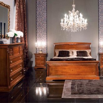 Φωτεινό φωτισμό σε ένα κλασικό υπνοδωμάτιο