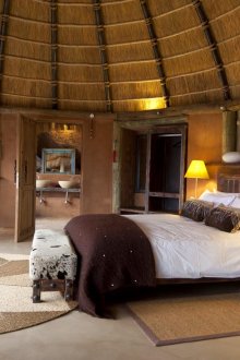 Υπνοδωμάτιο στο σαλόνι