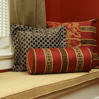 Ένα σύνολο μαξιλαριών διαφορετικών σχημάτων