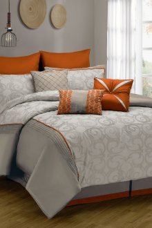 Μαξιλάρια ως φωτεινή προφορά στο κρεβάτι ντεκόρ