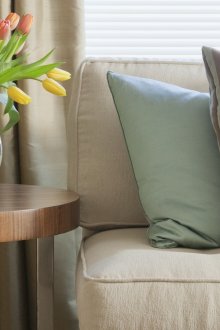 Μαξιλάρια σε παστέλ χρώματα για χαλαρωτικό εσωτερικό