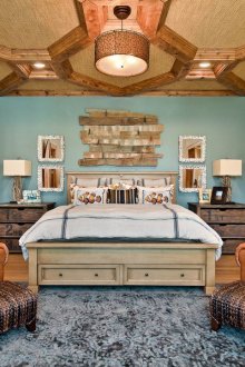 Cozy υπνοδωμάτιο με ένα κρεβάτι με συρτάρια