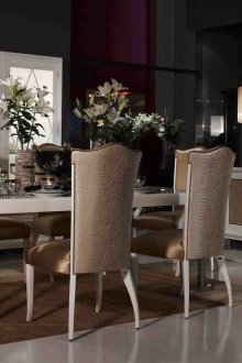 Τραπεζαρία σε κλασικό ιταλικό στιλ