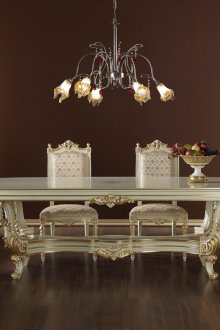 Κλασική ιταλική τραπεζαρία