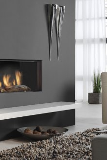 Γκρι, μπεζ, λευκό και μαύρο χρώμα στο εσωτερικό του καθιστικού