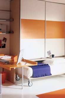 Λευκά-πορτοκαλί παιδιά