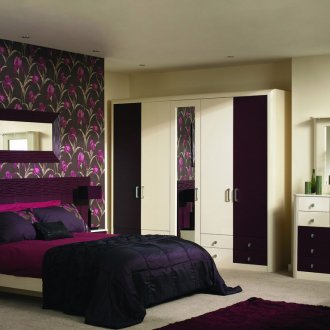 Ελεφαντόδοντο, μοβ και ροζ στο εσωτερικό του υπνοδωματίου