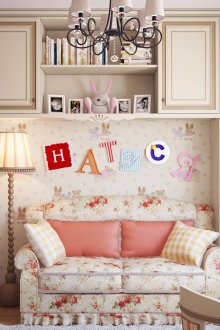 Παιδικό δωμάτιο σε χαλαρωτικά χρώματα κρέμας.