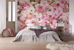 Φωτογραφία ταπετσαρία με τριαντάφυλλα στο υπνοδωμάτιο