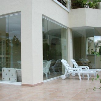 Πανοραμικά τζάμια στο σπίτι