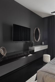 Ασπρόμαυρη γοτθική κρεβατοκάμαρα