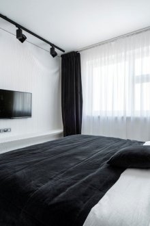 Ασπρόμαυρη μεγάλη κρεβατοκάμαρα Art Deco