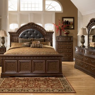 Έπιπλα από φυσικό ξύλο για την υπνοδωμάτιο