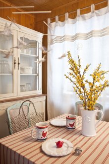 Έπιπλα κήπου για τη χώρα