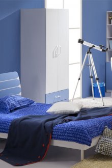 Μπλε τοίχους και άλλες πινελιές στο παιδικό δωμάτιο