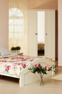 Cream Έπιπλα κρεβατοκάμαρας σε στιλ της Προβηγκίας