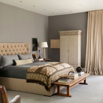 Μπεζ και γκρι κρεβατοκάμαρα