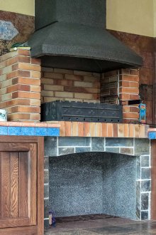 Ντουλάπια στη χώρα από την τέφρα