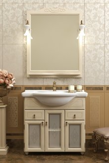 Ντουλάπι οξιάς στο μπάνιο