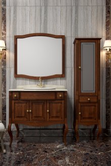 Καφέ έπιπλα από οξιά για το μπάνιο