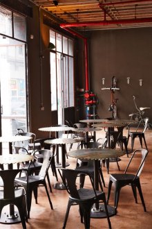 Steampunk εσωτερικό καφέ