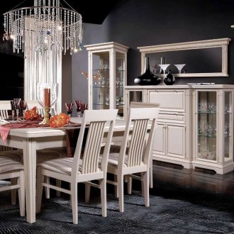 Έπιπλα τραπεζαρίας από ελαφριά κρέμα βελανιδιάς